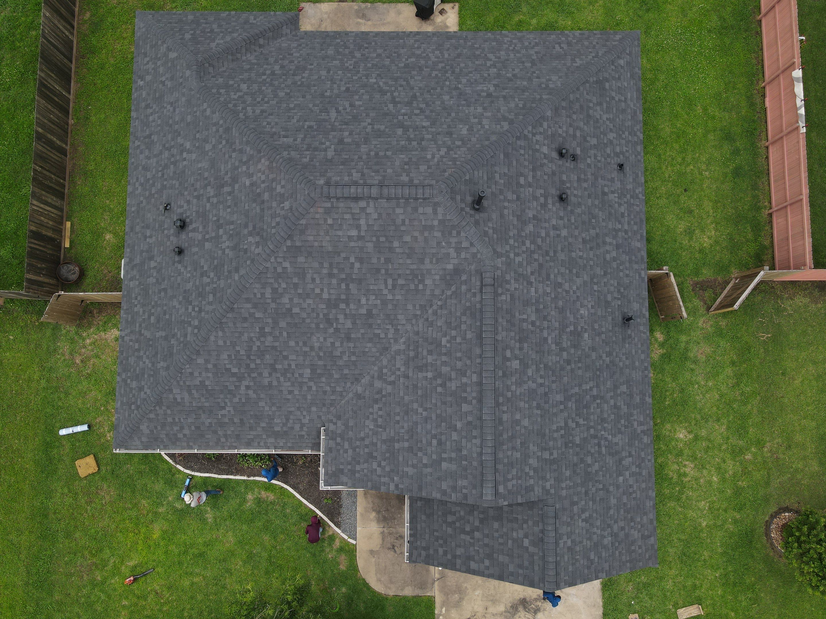 Residential Roofing Installation using Owen's Corning Duration by Roof Concepts Construction