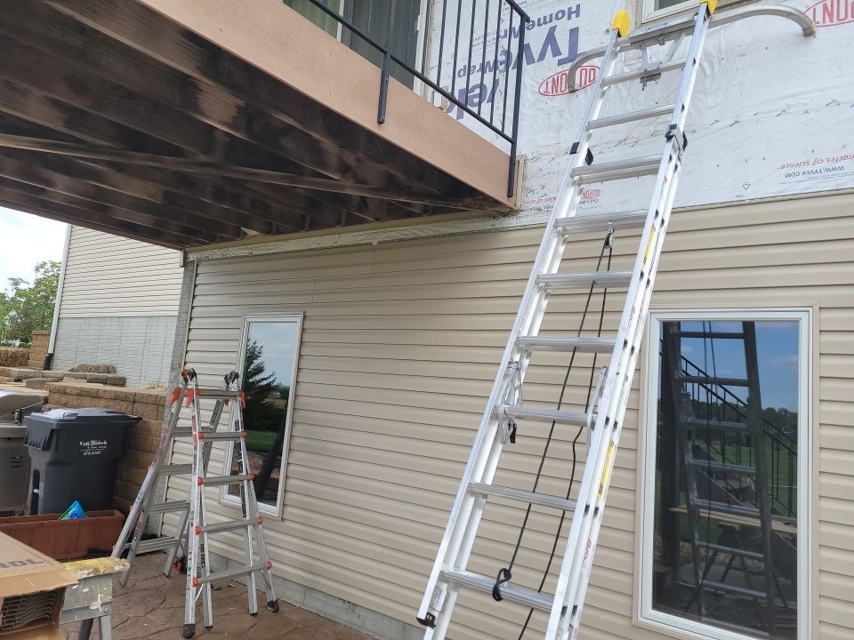 Residential Re-Roof using Landmark Shingles by White Castle Roofing