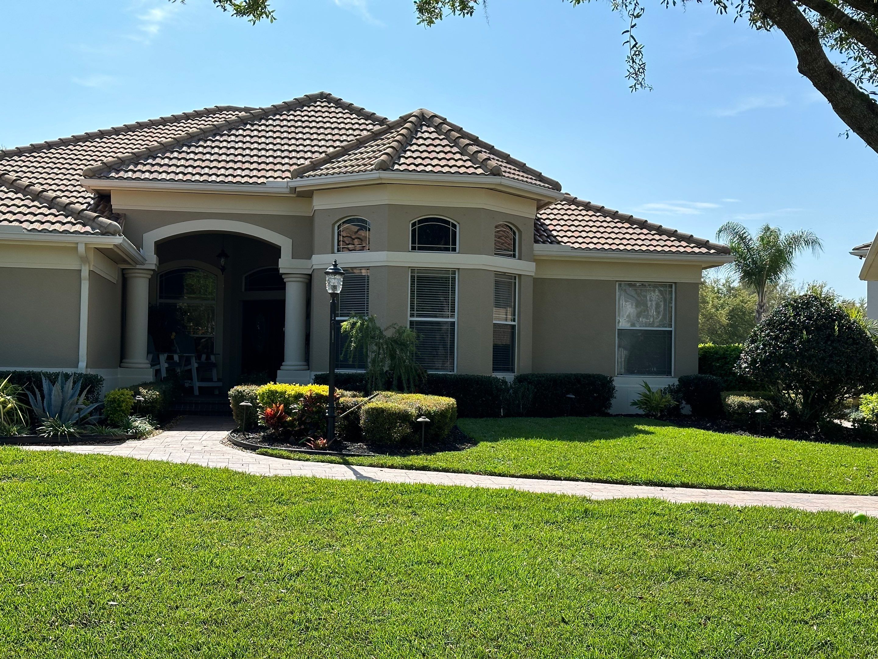 Concrete Tile Roof Cleaning in Winding River Community, Bradenton, FL | Sunshine AquaWash by Sunshine AquaWash