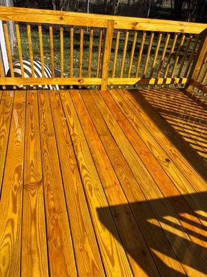 Wood Deck using Wood Sealant