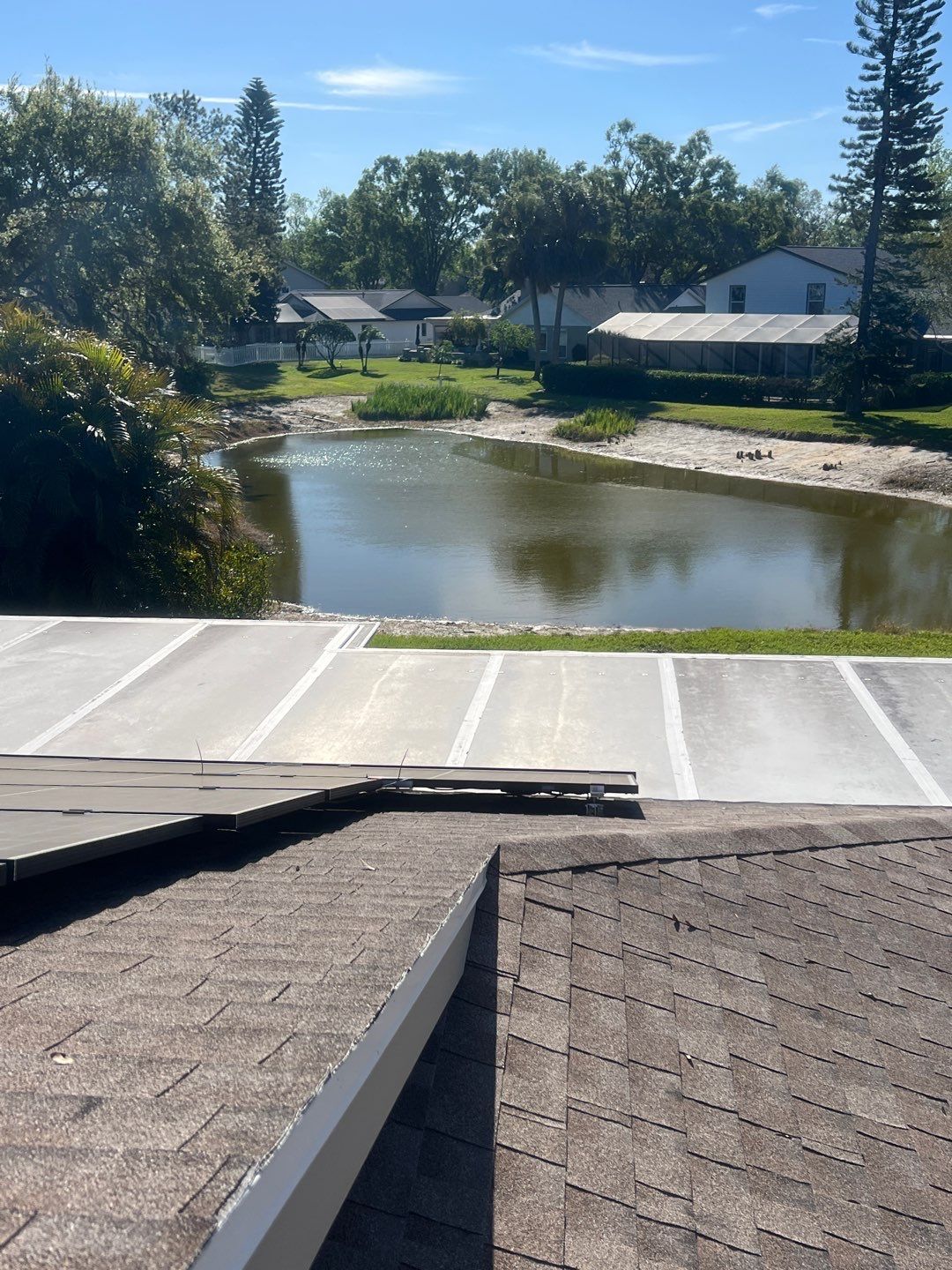 Owens Corning Designer Series (Summer Harvest) by RoofGuru AI LLC