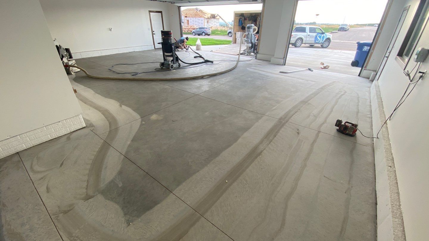 Garage using Domino  by Select Painting, Coatings & Garage Cabinets