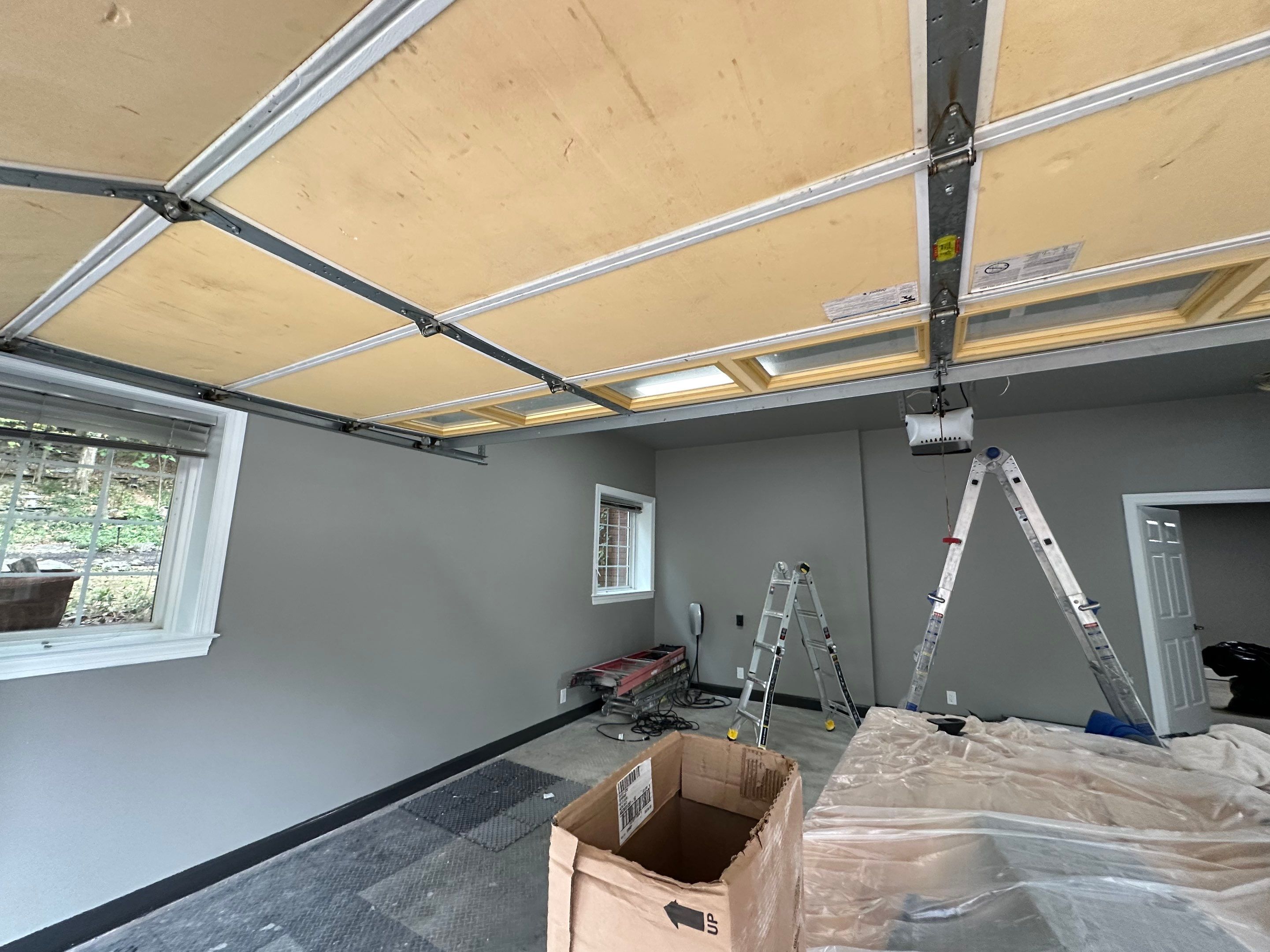 Interior Painting in Brentwood by Music City Improvements