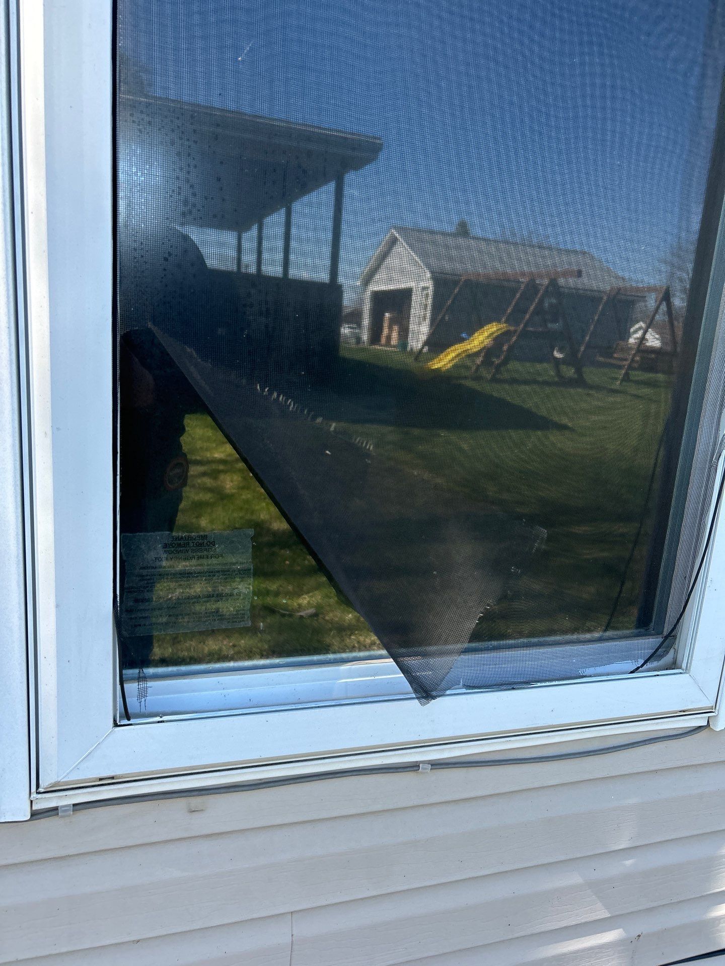 Roof and Siding Replacement using Norandex Cedar Knoll Graphite Siding and Owens Corning Durations in Onyx Black by WIW Enterprises Inc