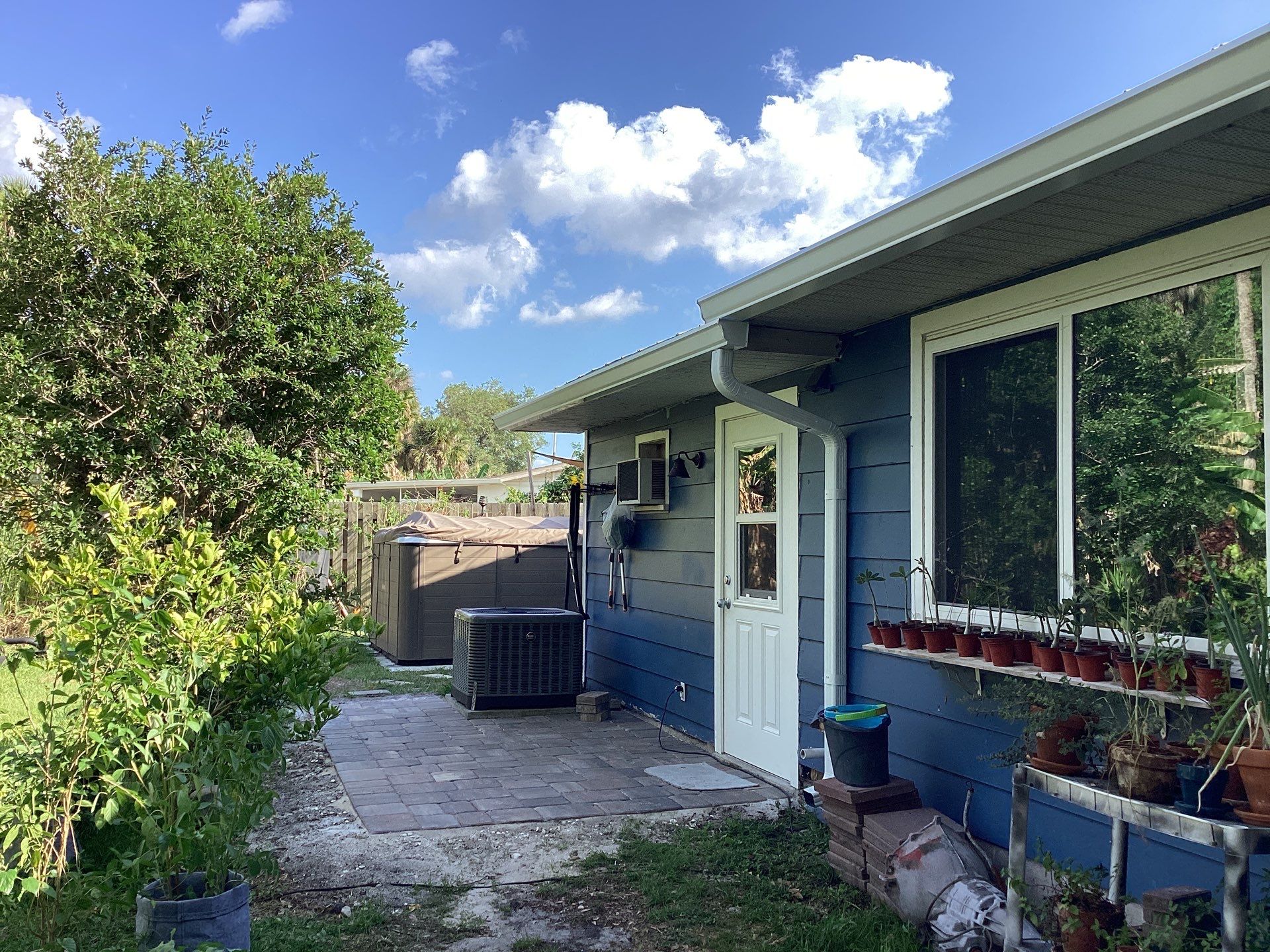 White 6-Inch Gutters and Leaf Guard Installation in Fort Myers FL by Gutter Professors