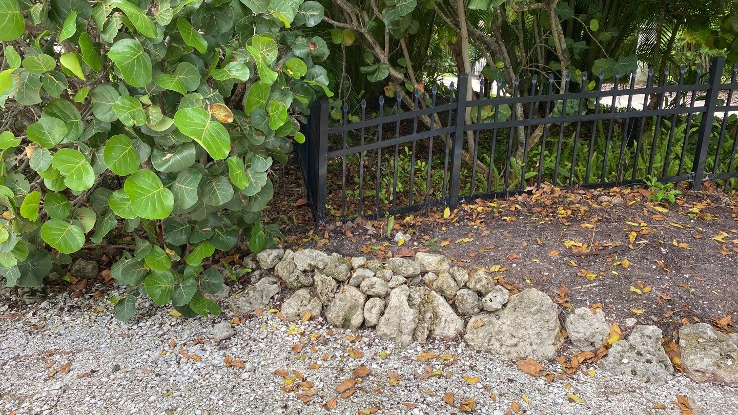 Longboat Key, FL 6 ft. Tall Entry Gates & Shadowbox Wood Fence by Asap fence and gates, LLC