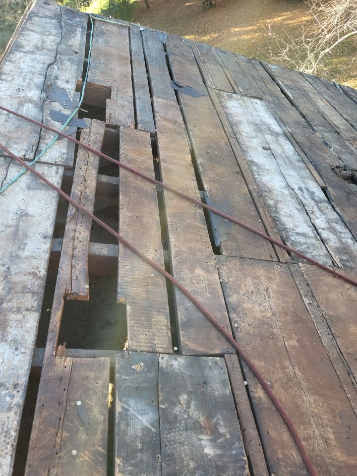 ATLAS PINNACLE COLOR: PRISTINE SCOTCHGARD HEARTHSTONE DRIP EDGE: BLACK by Eagle Eye Roofing