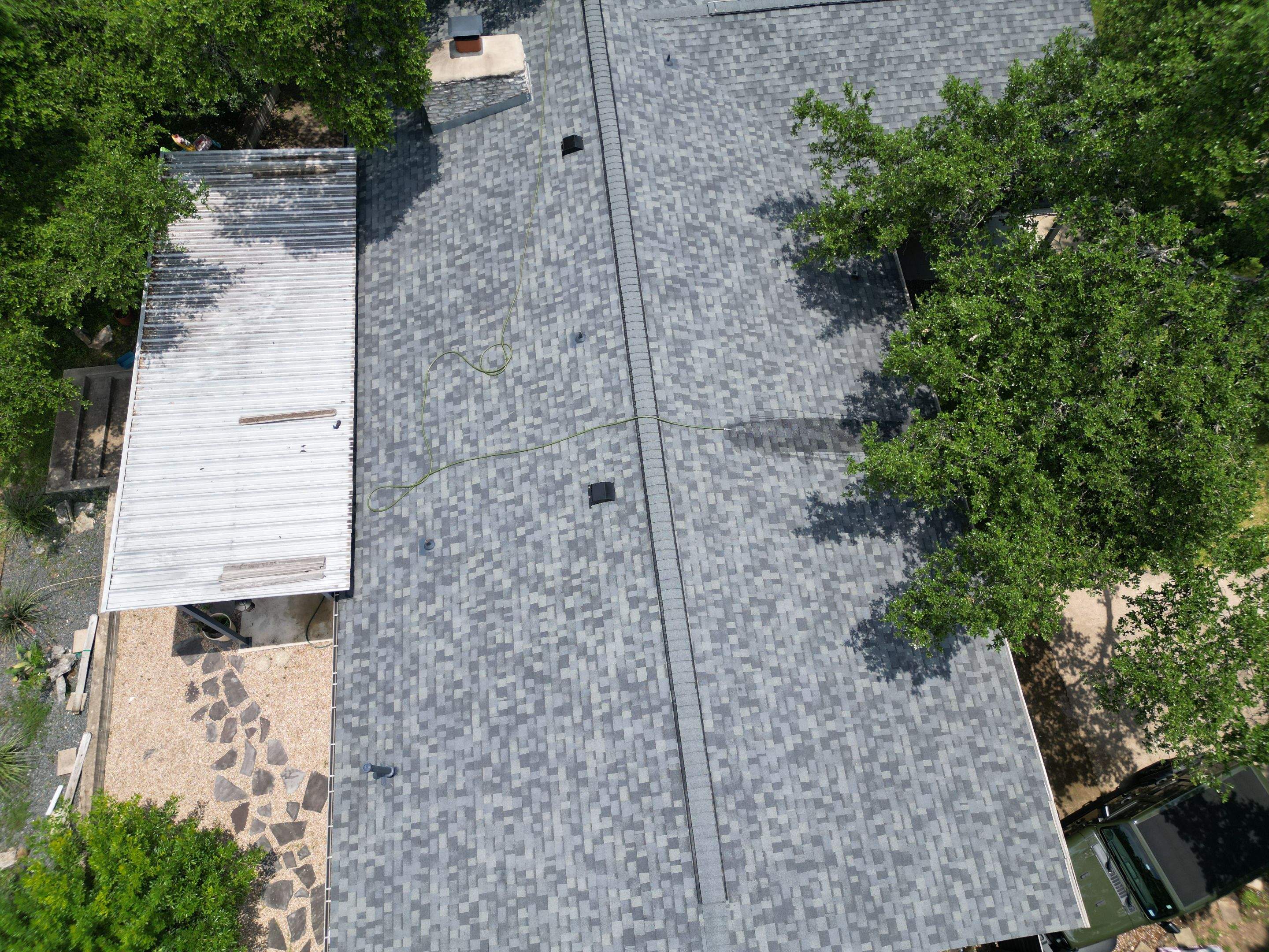 Estate Gray - Owens Corning TruDefinition Duration by RoofsOnly.com