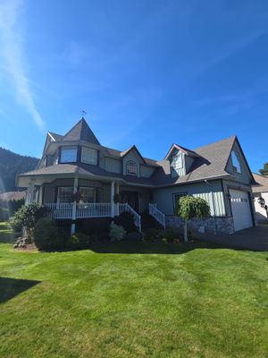 Residential Re-Roof using GAF Timberline HDZ Canadian Driftwood 