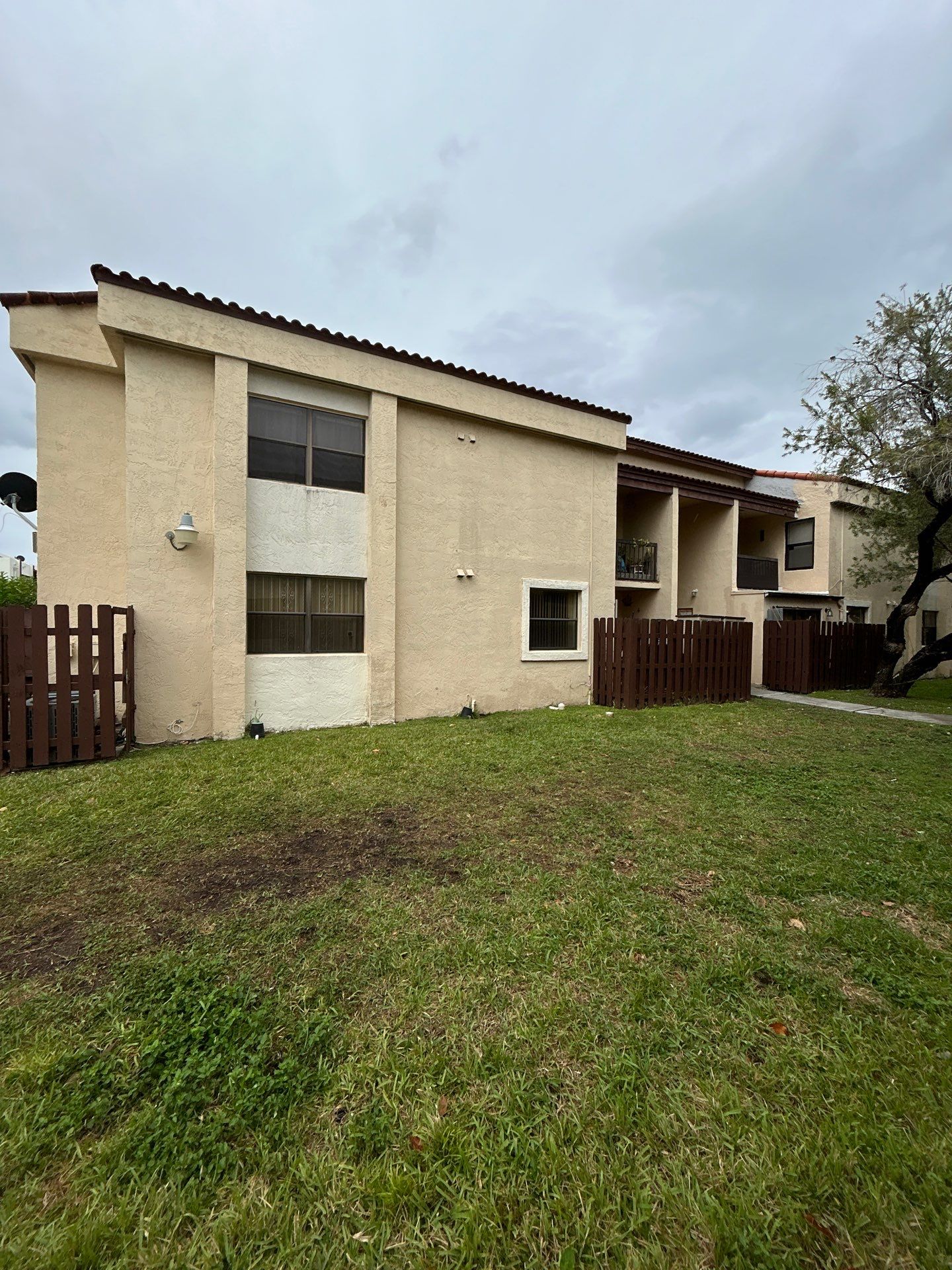 WEST GARDENS VILLAGE BLDG 660 by Souffront Construction & Engineering