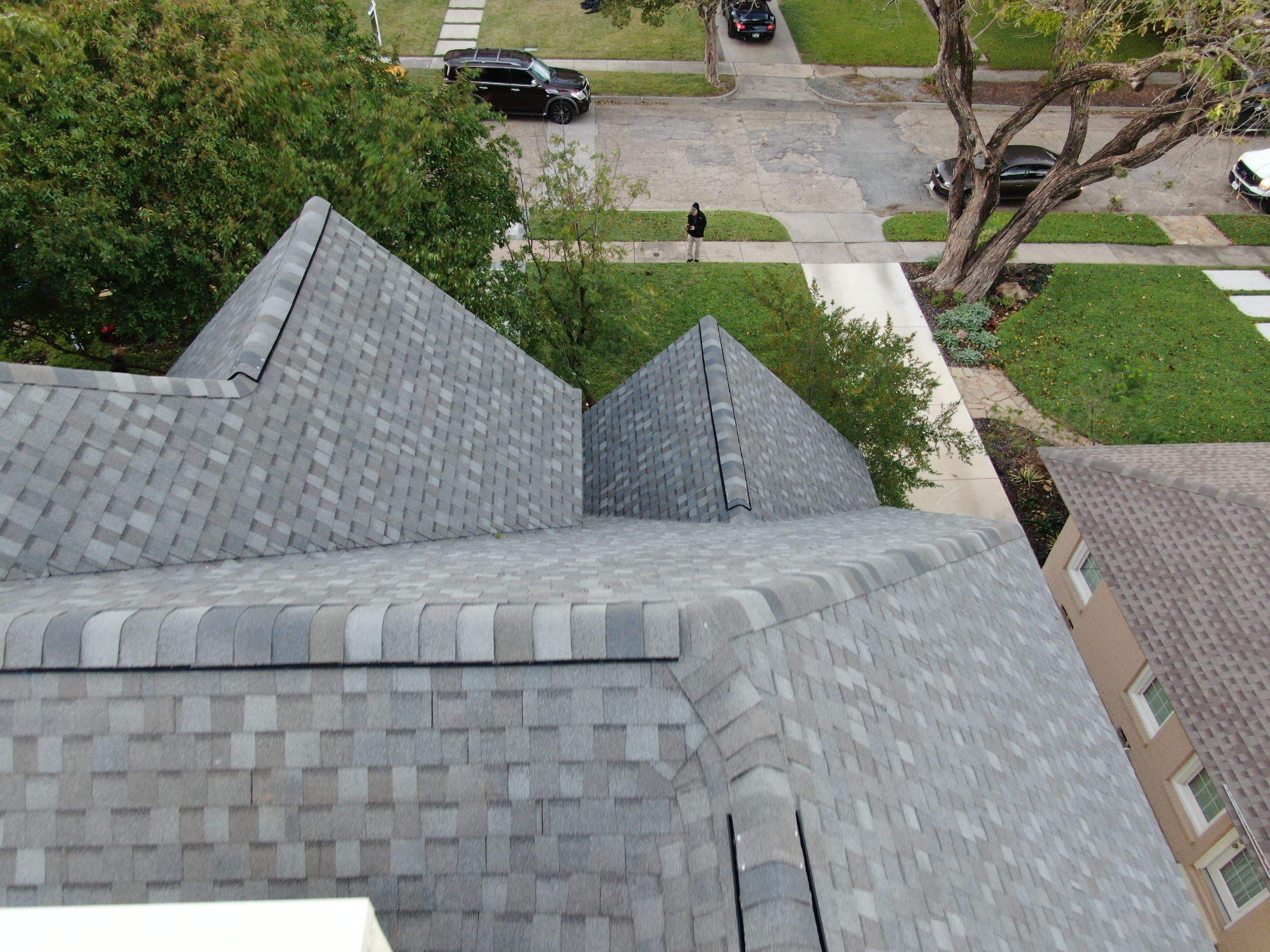 Project in Dallas by Armor Roofing | Exteriors