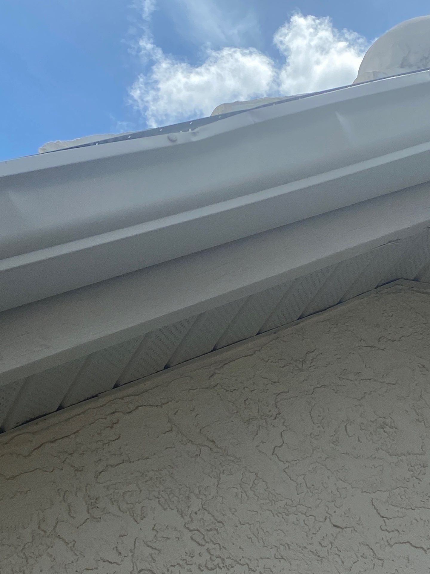 Leaf Guard using Gutter Guards for Florida Home by Gutter Professors