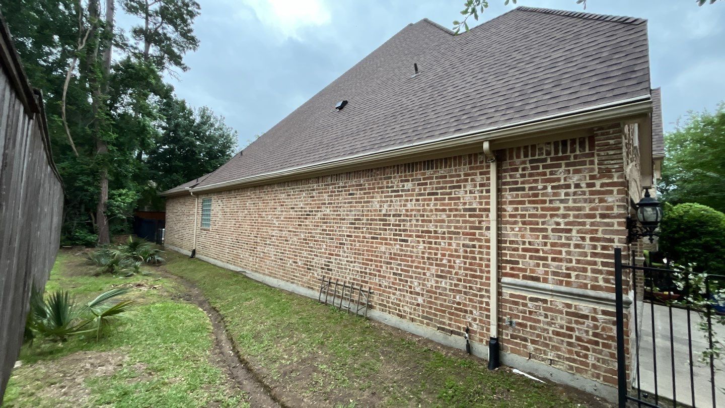 Residential Roof Replacement using GAF HDZ - Barkwood by Elite Roofing LLC