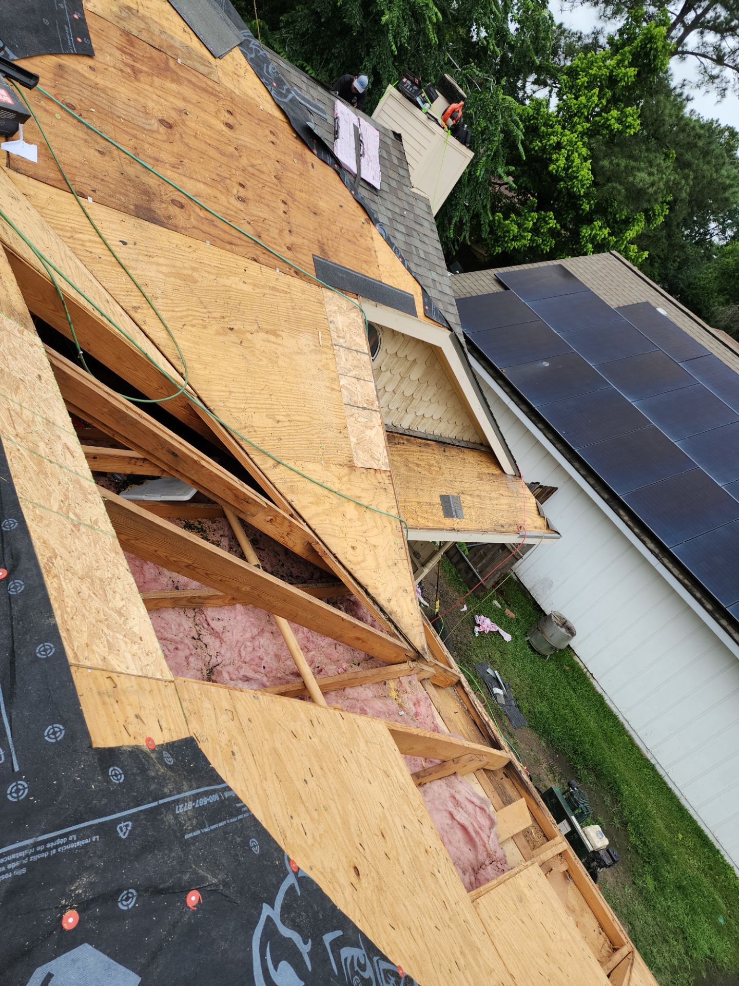 Residential Roofing Installation using Owen's Corning Duration (Lifetime) Shingles by Roof Repair Company