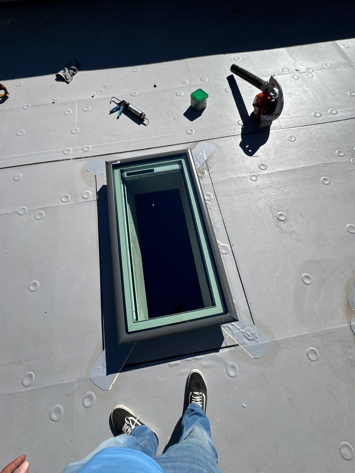 EPDM Roof & Vinyl Siding Replacement – Billerica, MA by Mighty Dog Roofing of Greater Middlesex County