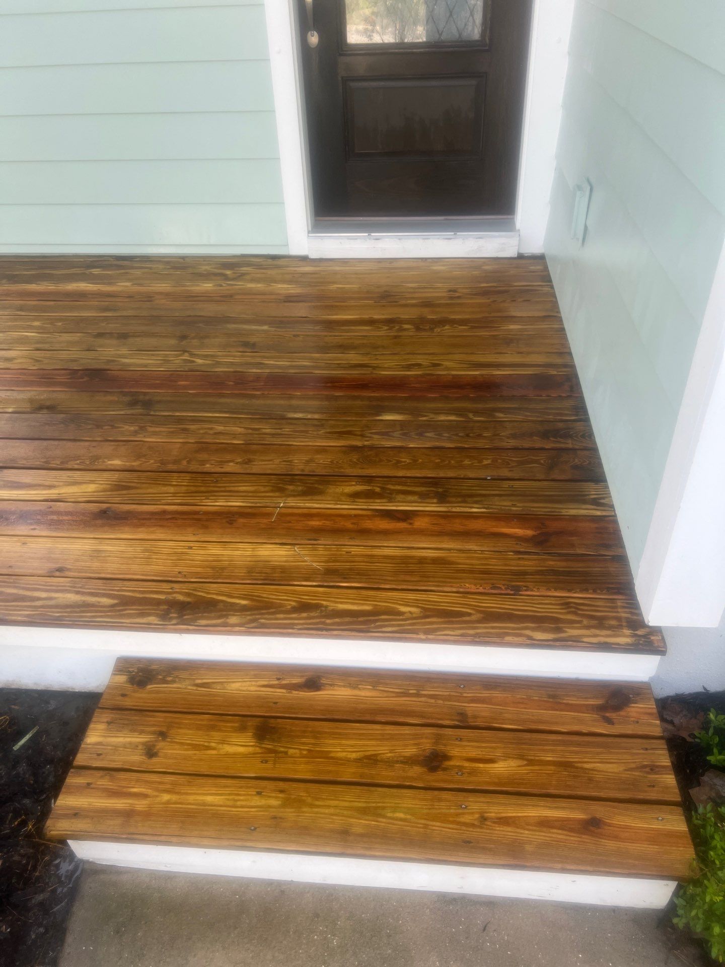 Deck using Wood Sealant by DuraSeal