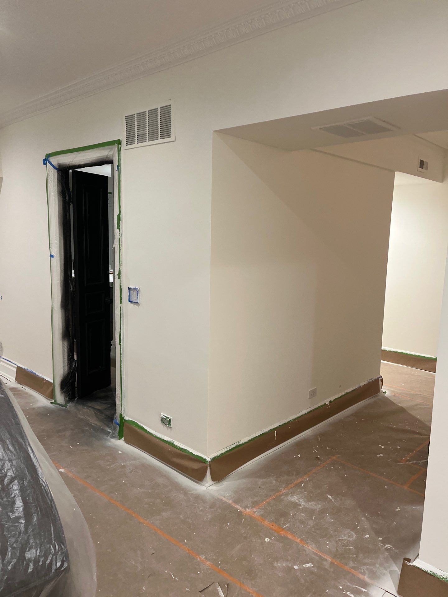 Chicago Interior Painting by Momos Painting Co.