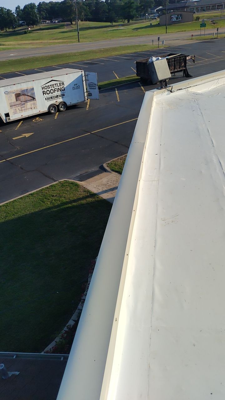 First Assembly of God, De Queen, Arkansas by Hostetler Roofing