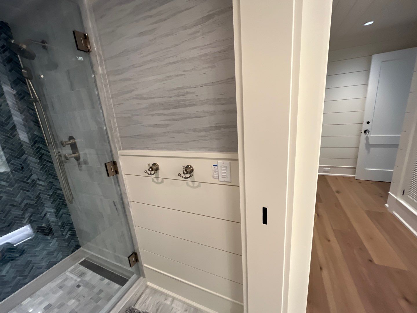 Luxury Home - Avalon, NJ by FreshCoat Works LLC