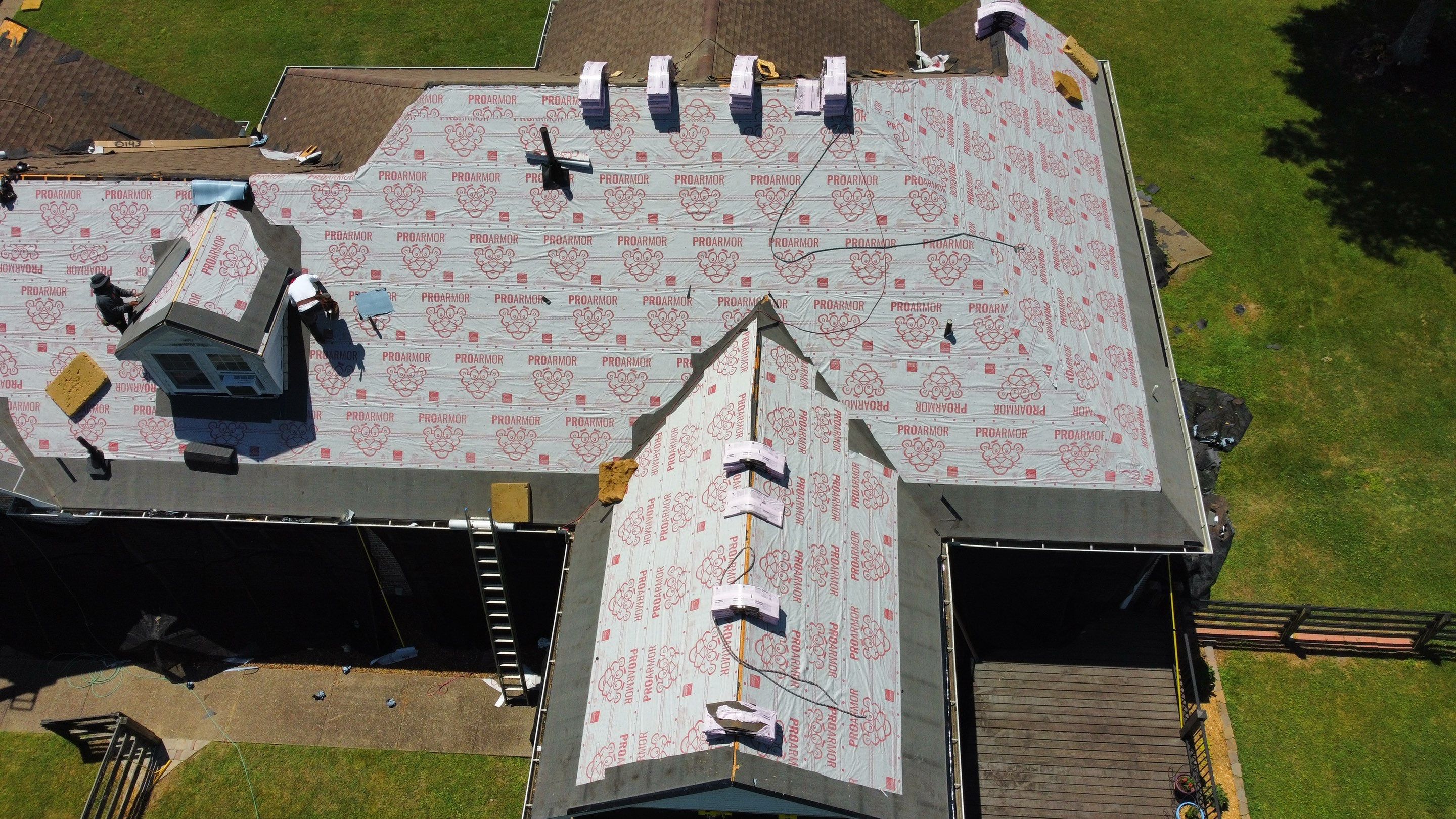 Residential Roofing Installation using Owens Corning Duration Shingles Roofing System by Undersun Roofing 