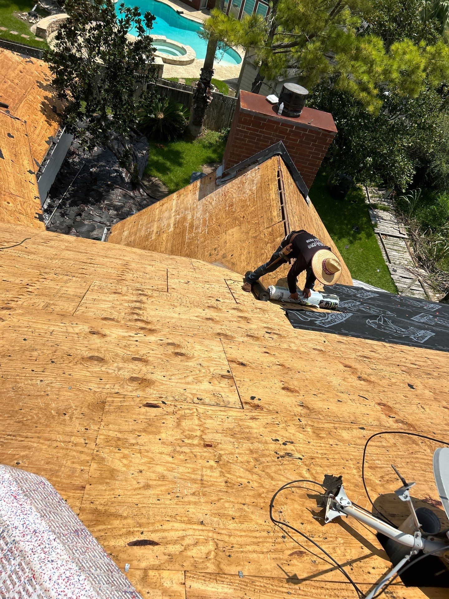Residential Roofing Installation using Owen's Corning Duration (Lifetime) Shingles by Roof Repair Company