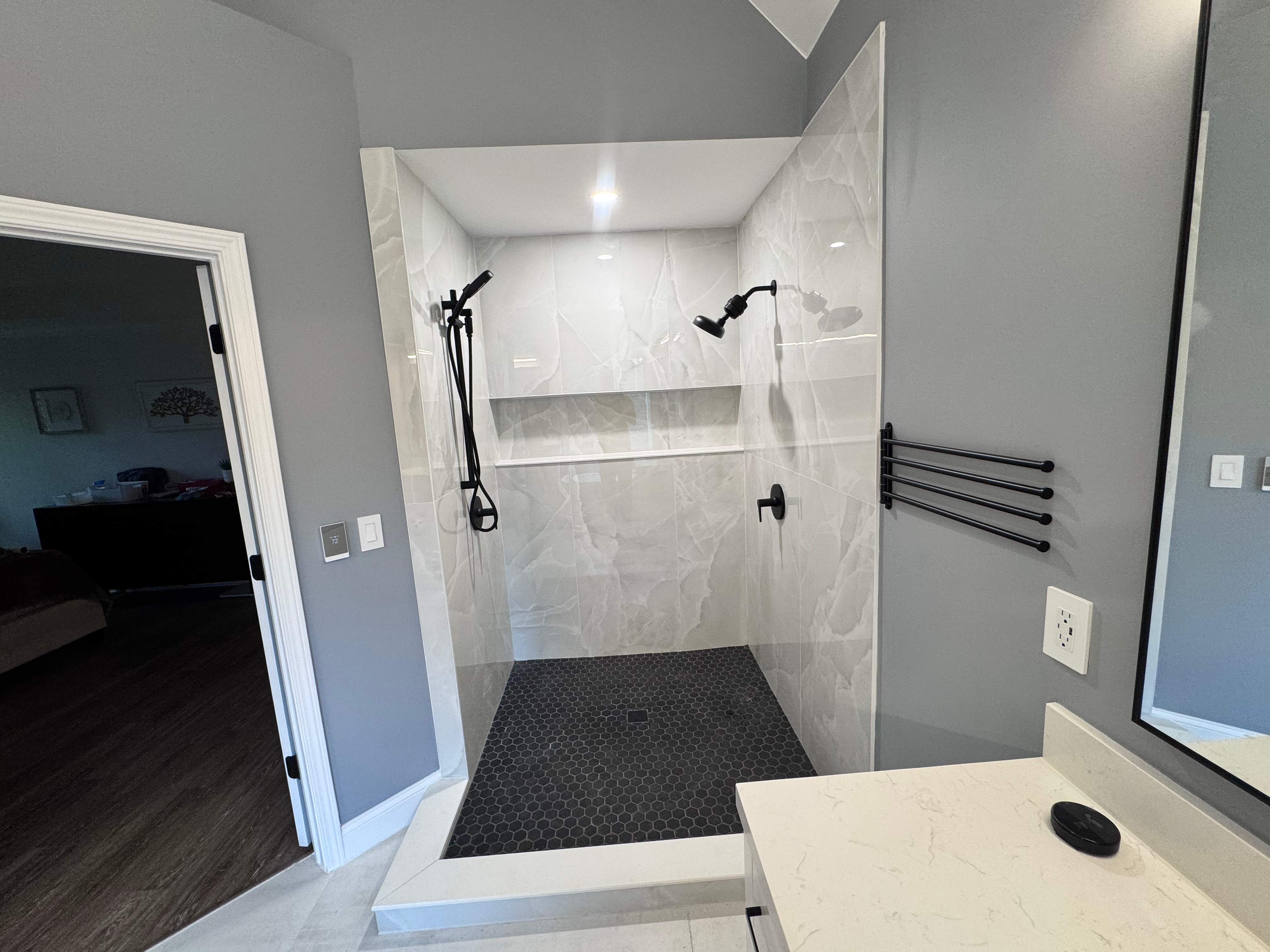 Master bathroom renovation by Prudencio