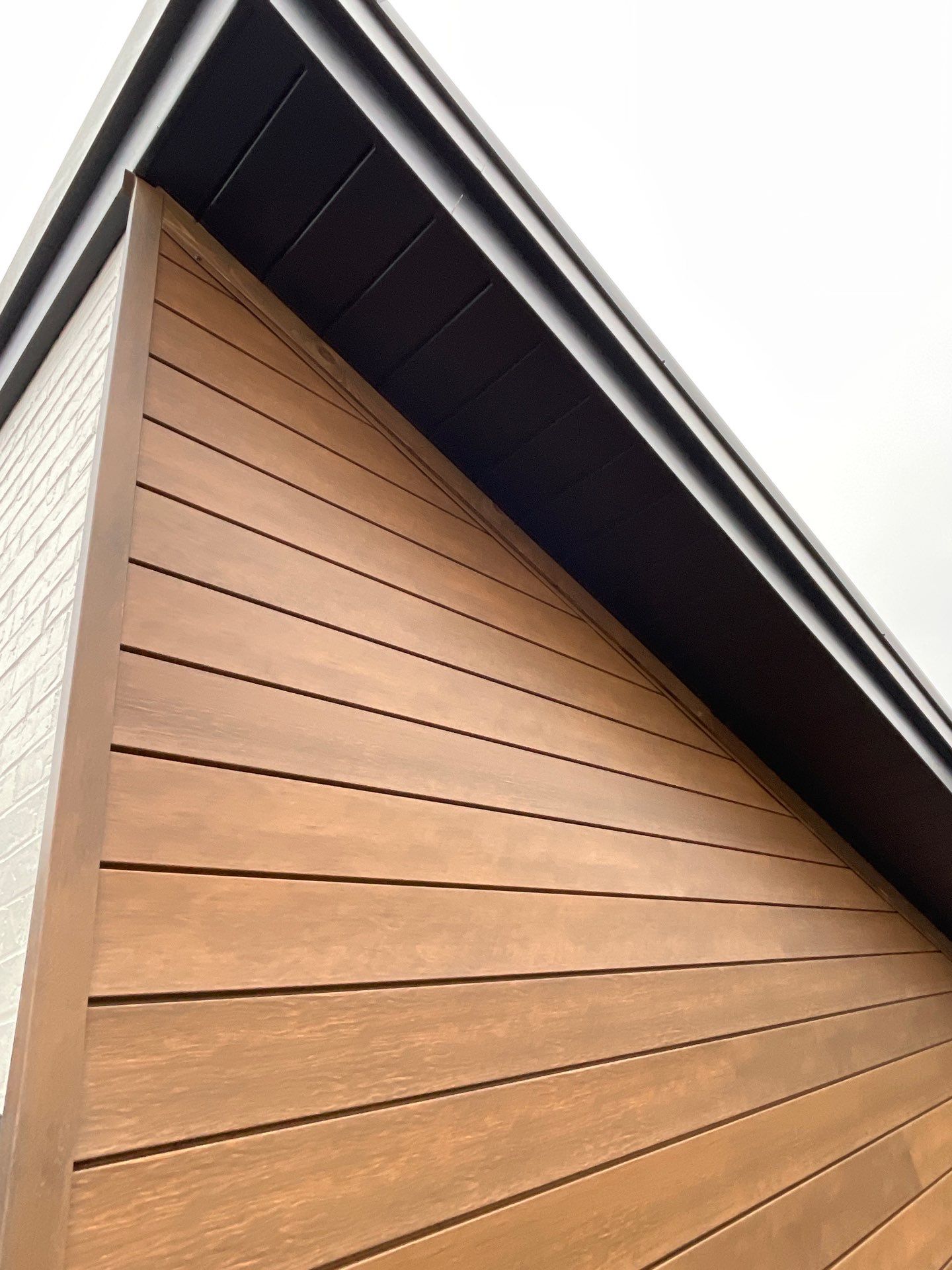 Black Frost Metal Shake Roof & Modern Exterior Renovation – Fort Wayne, IN by 4Ever Metal Roofing