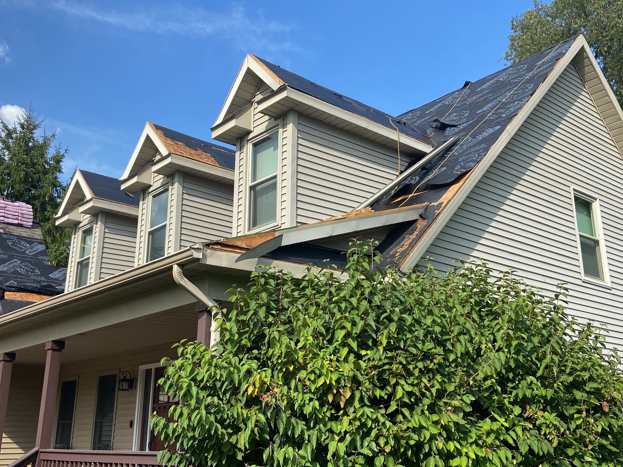 Roof Replacement using Owens Corning by 180 Contractors