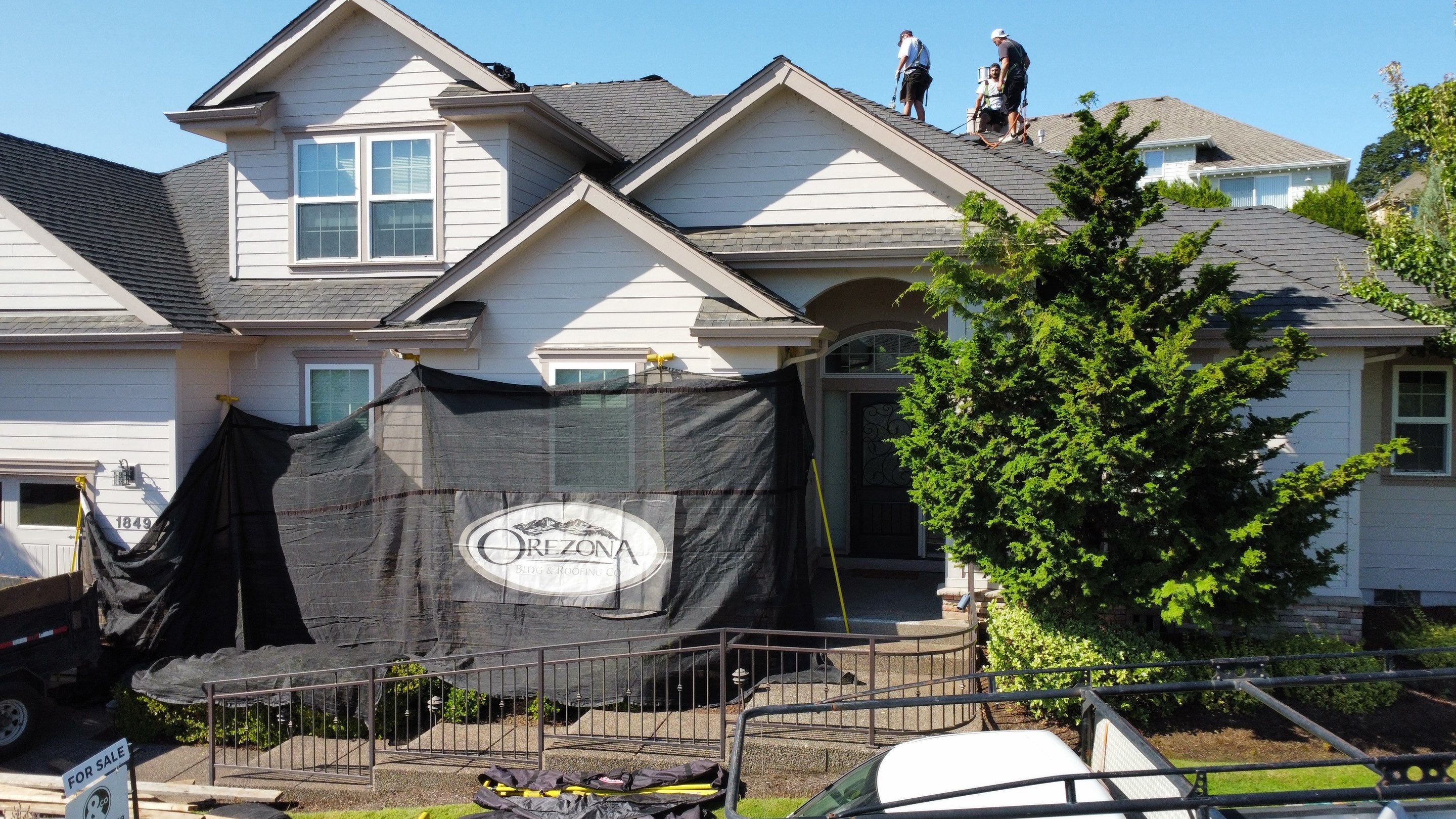 Residential Roofing Installation using IKO Dynasty (Color: Shadow Brown) by Orezona Building & Roofing Company, Inc.