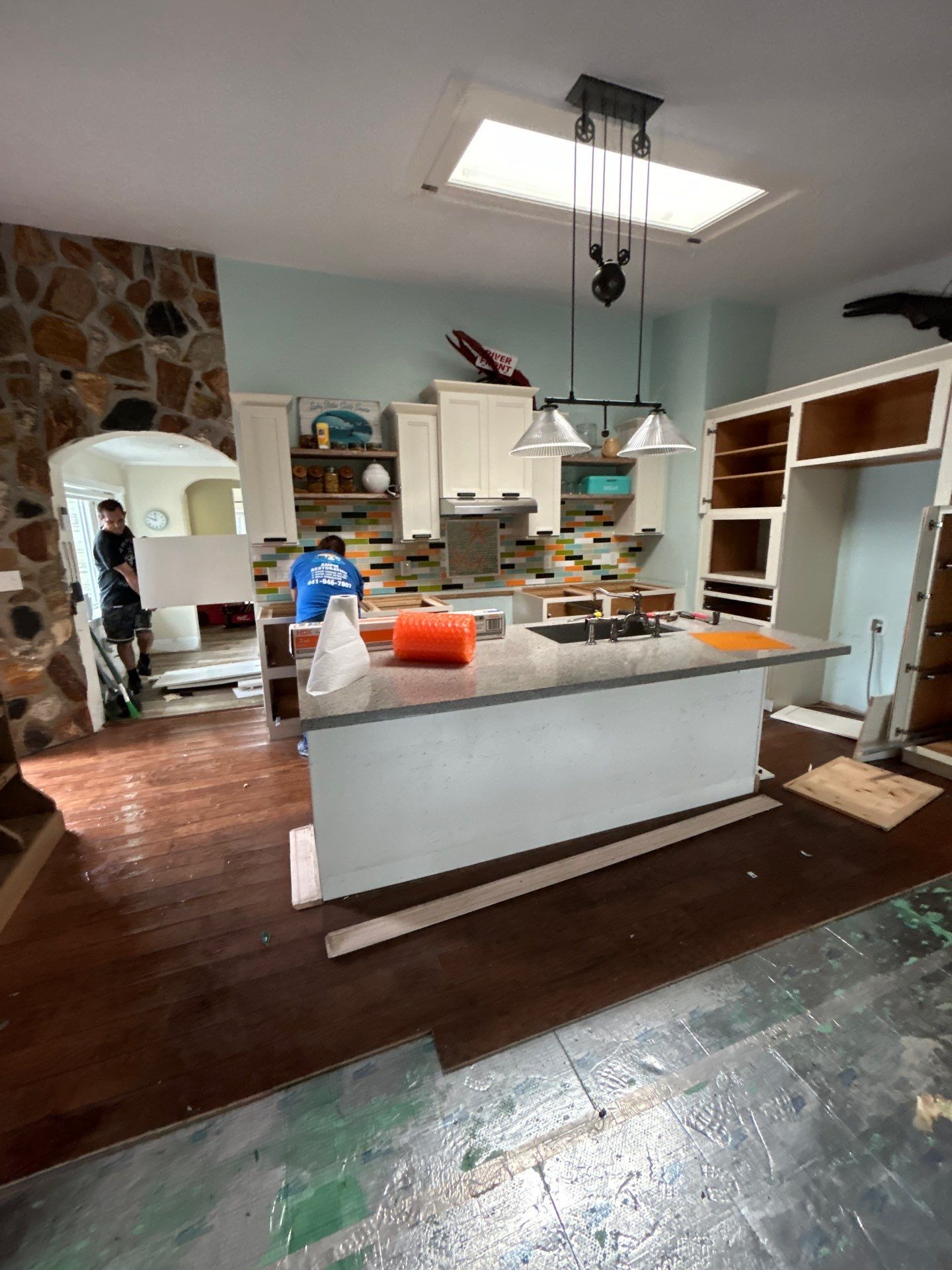Water mitigation In Bradenton Florida by Ampm Restoration Services 