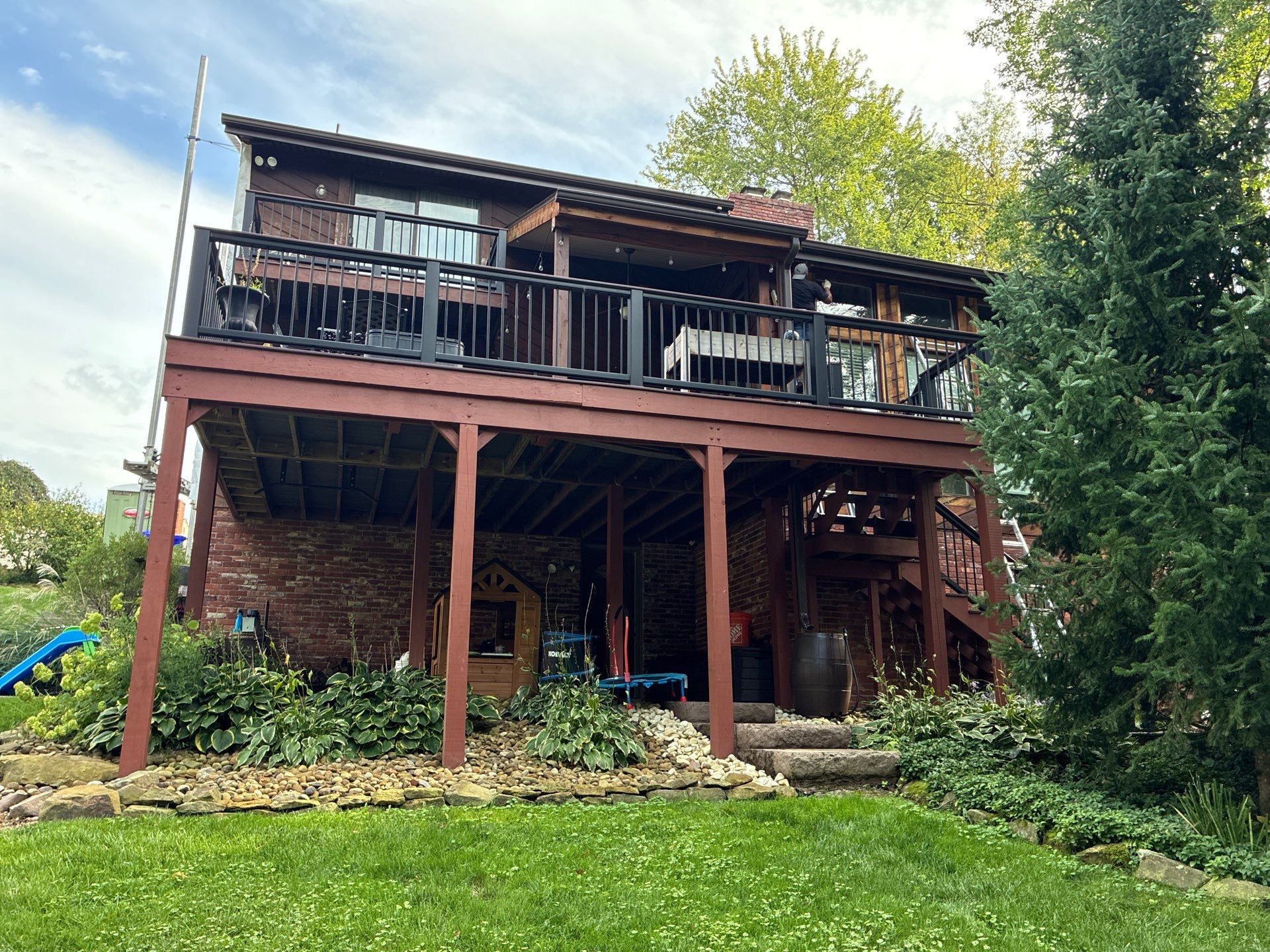 Home Siding Renovation Featuring James Hardie Monterey Taupe Siding by Ideal Siding Pittsburgh