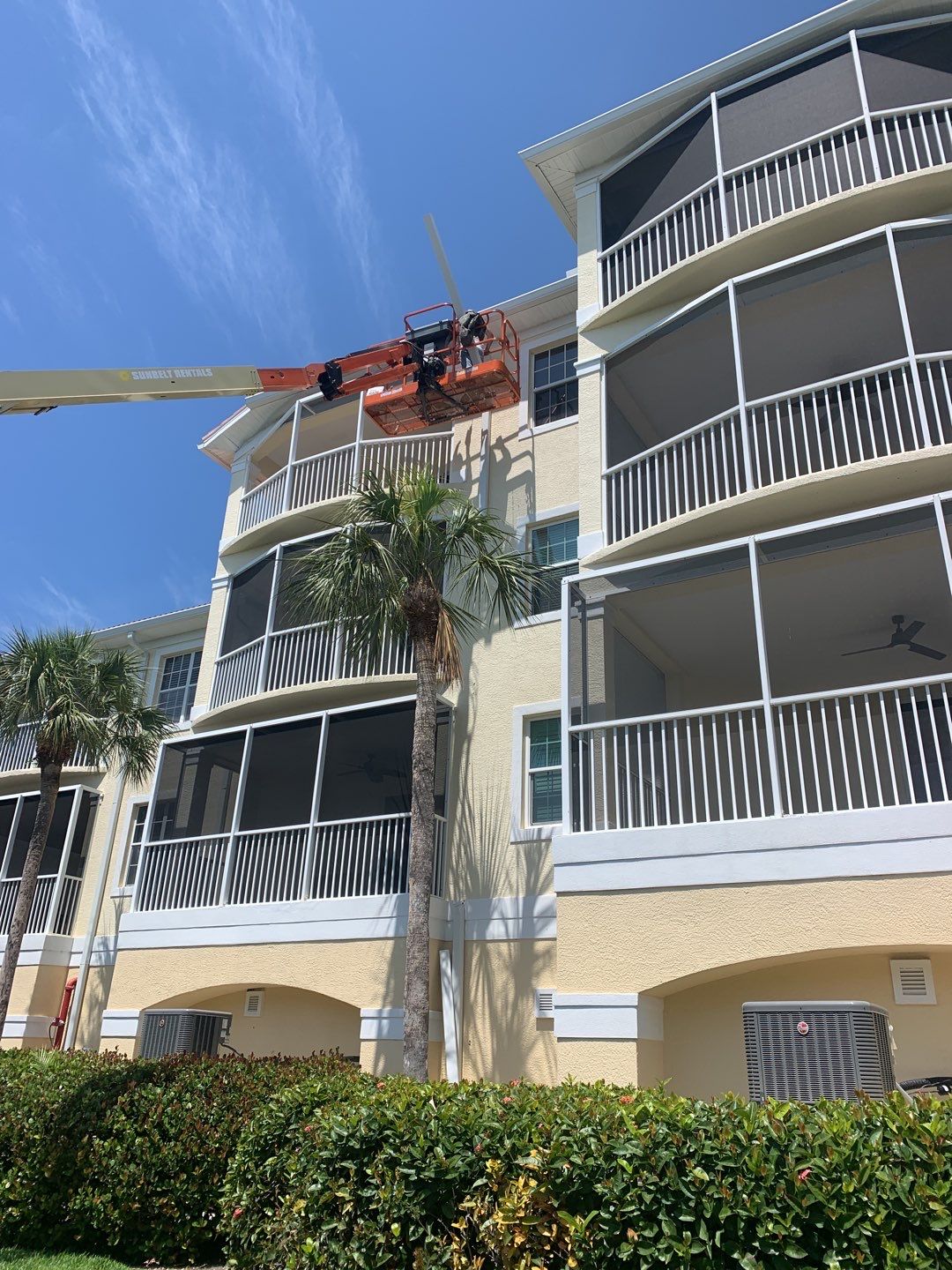 Soffit and Fascia Installation in Fort Myers FL by Gutter Professors