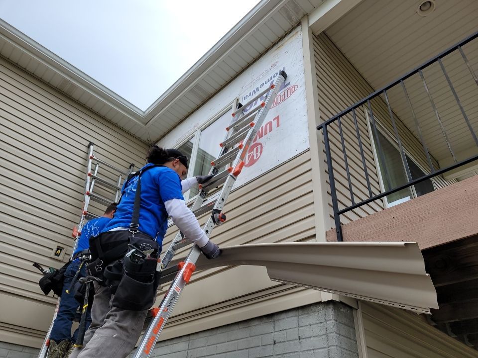 Residential Re-Roof using Landmark Shingles by White Castle Roofing
