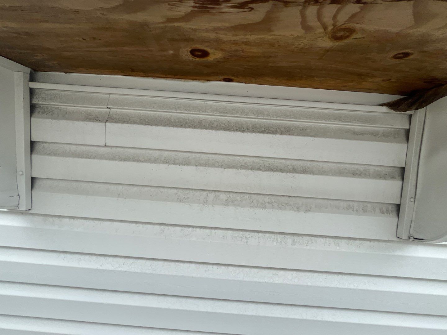 Power Wash by Fresh Coat Works LLC