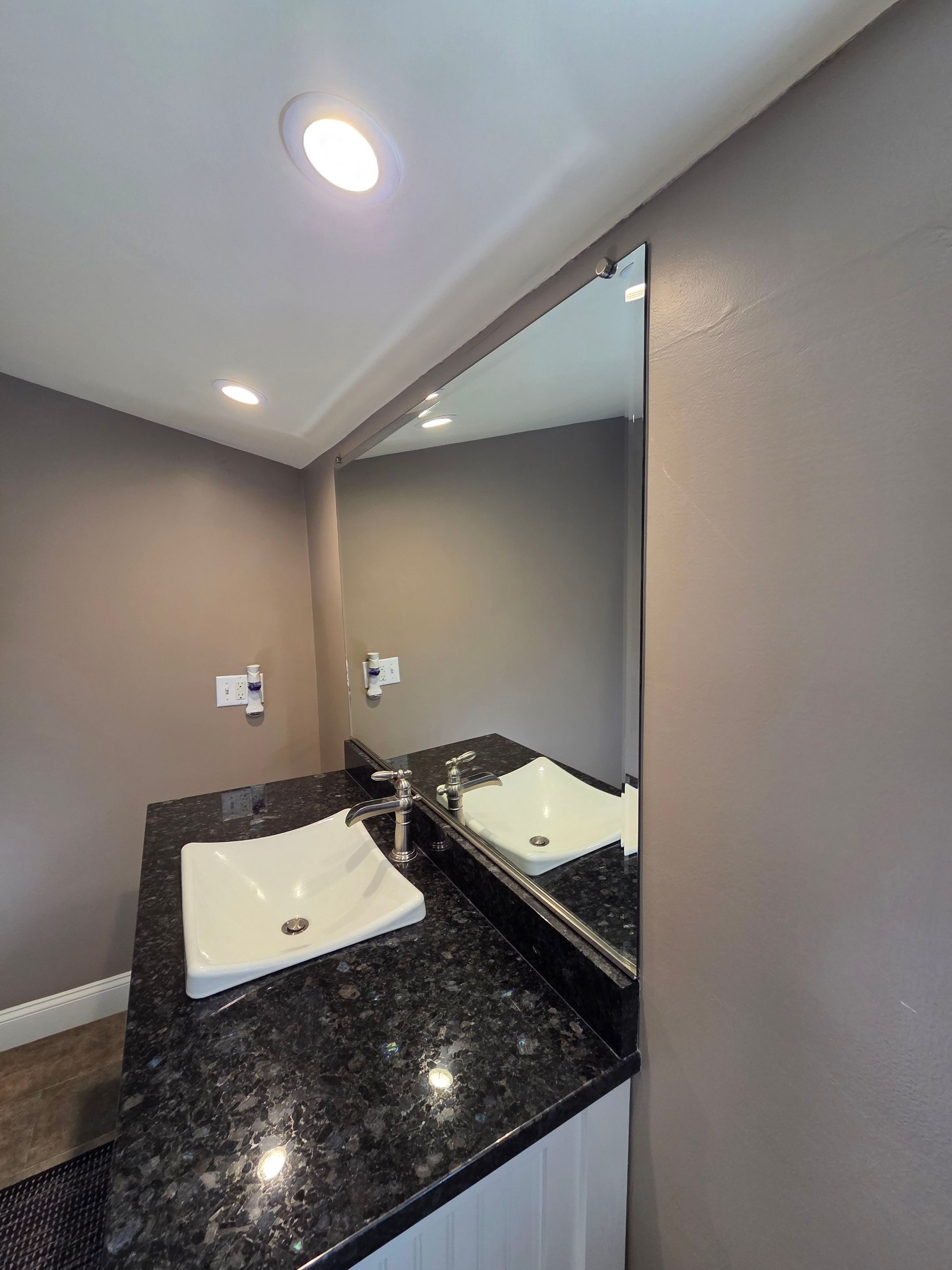 Beveled Mirror using Clear Mirror by Cheshire Glass Company