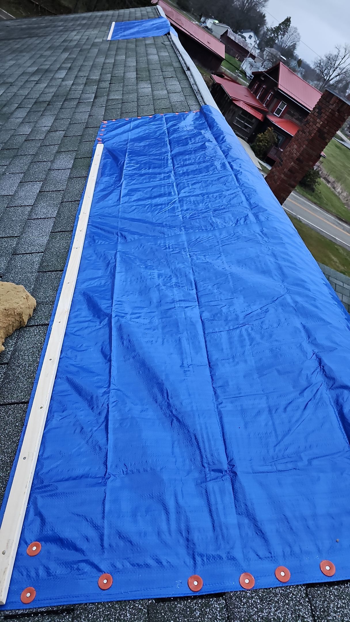 ATLAS PINNACLE COLOR: COASTAL GRANITE DRIP EDGE: BLACK by Eagle Eye Roofing