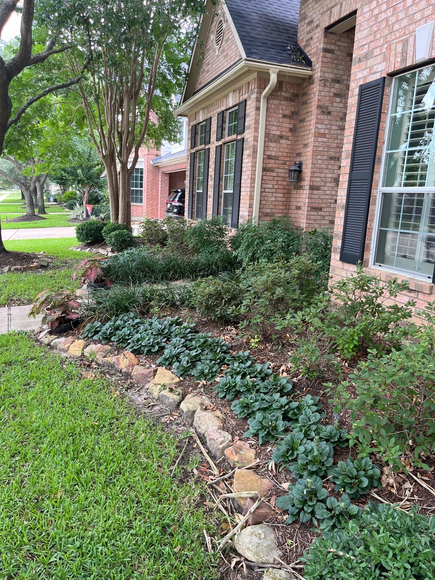 GAF Charcoal Roof Replacement for Houston Home by Houston Roofing & Construction