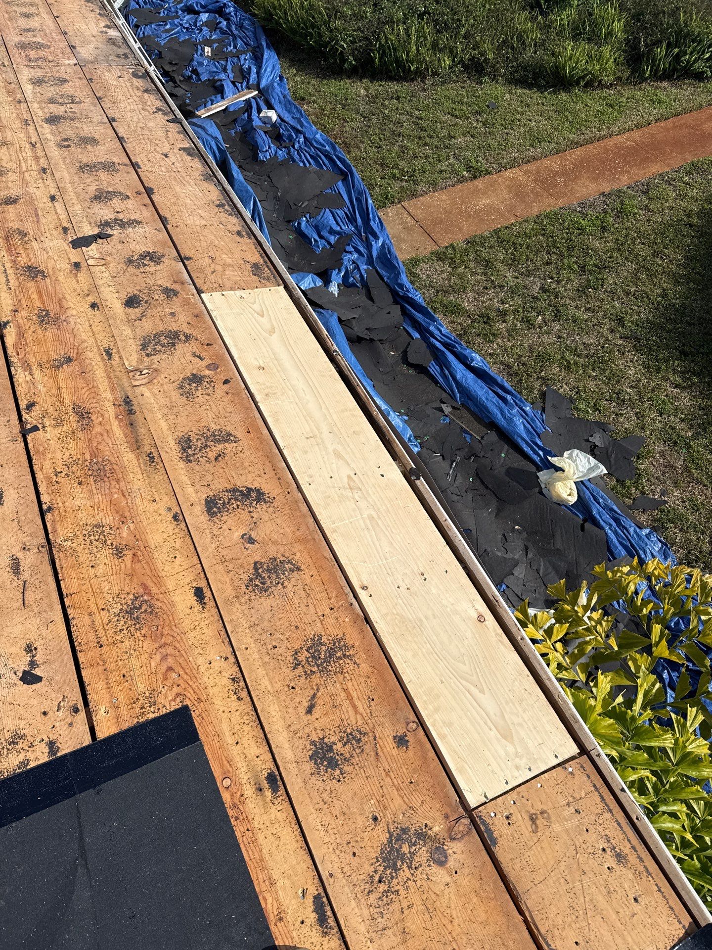 Project in St. Petersburg 33710 by Mitchell Roofing Company LLC