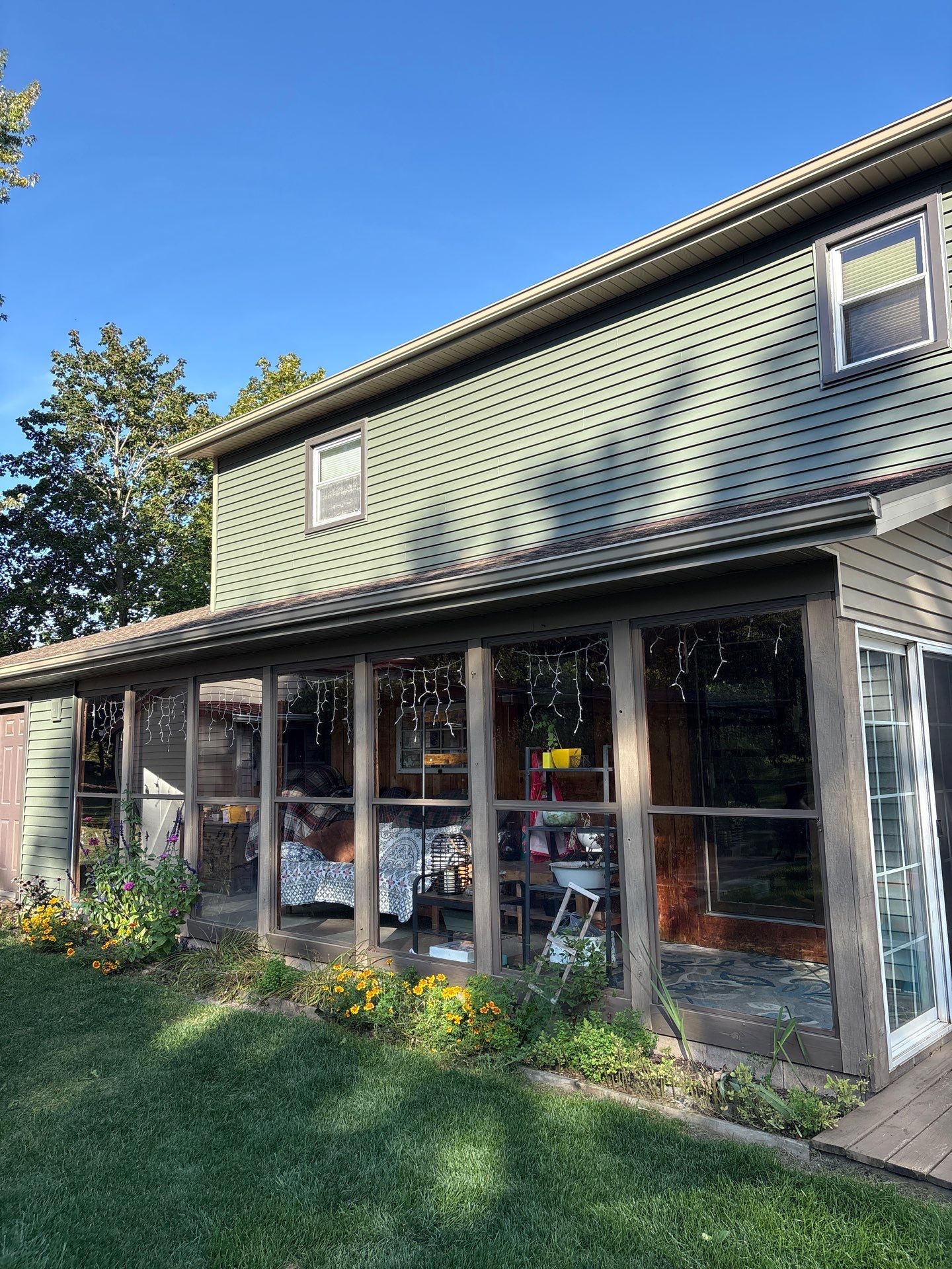 Hinze Siding by Gellings Roofing and Siding LLC
