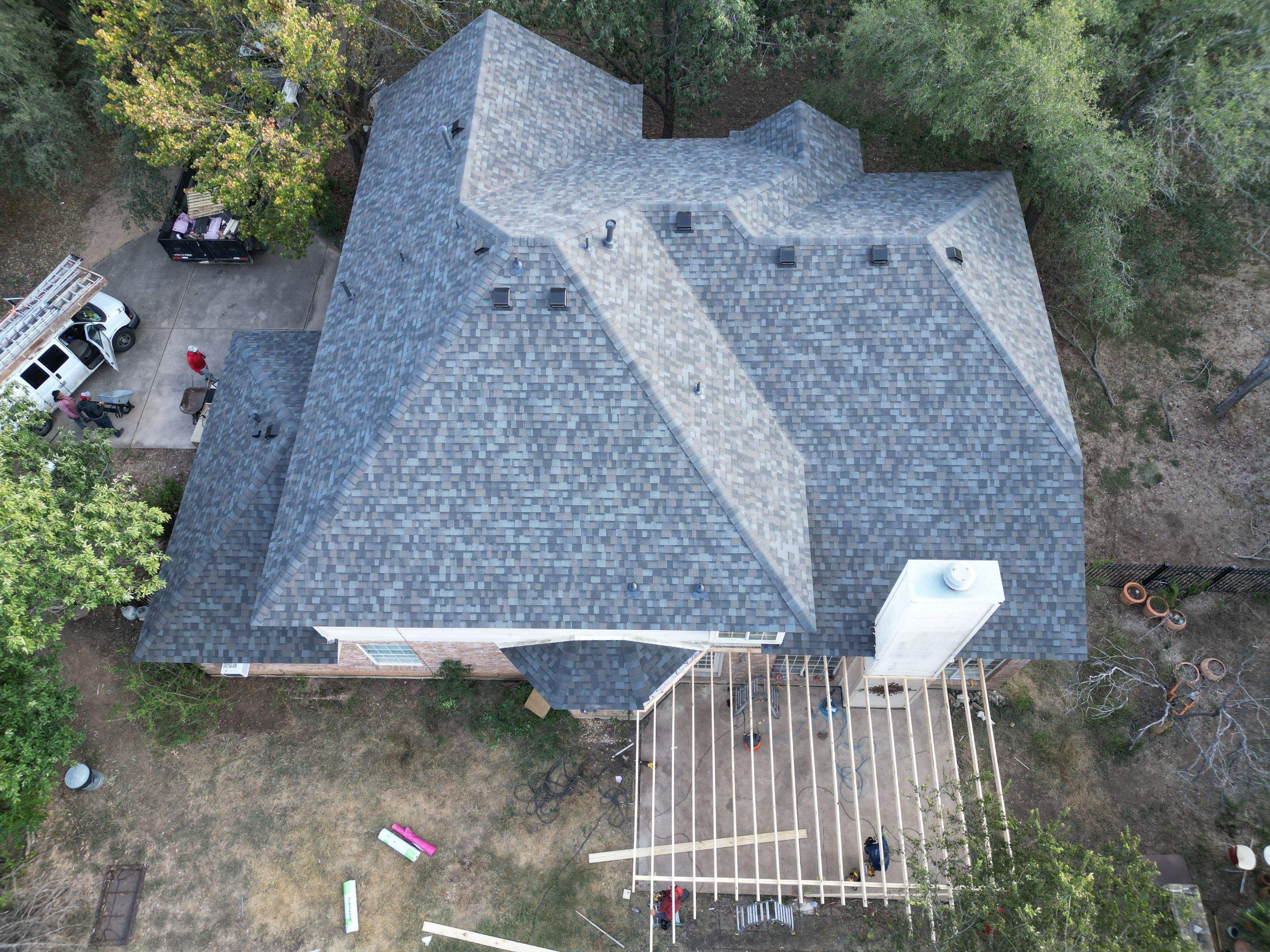 Williamsburg Gray - Owens Corning TruDefinition Duration by RoofsOnly.com