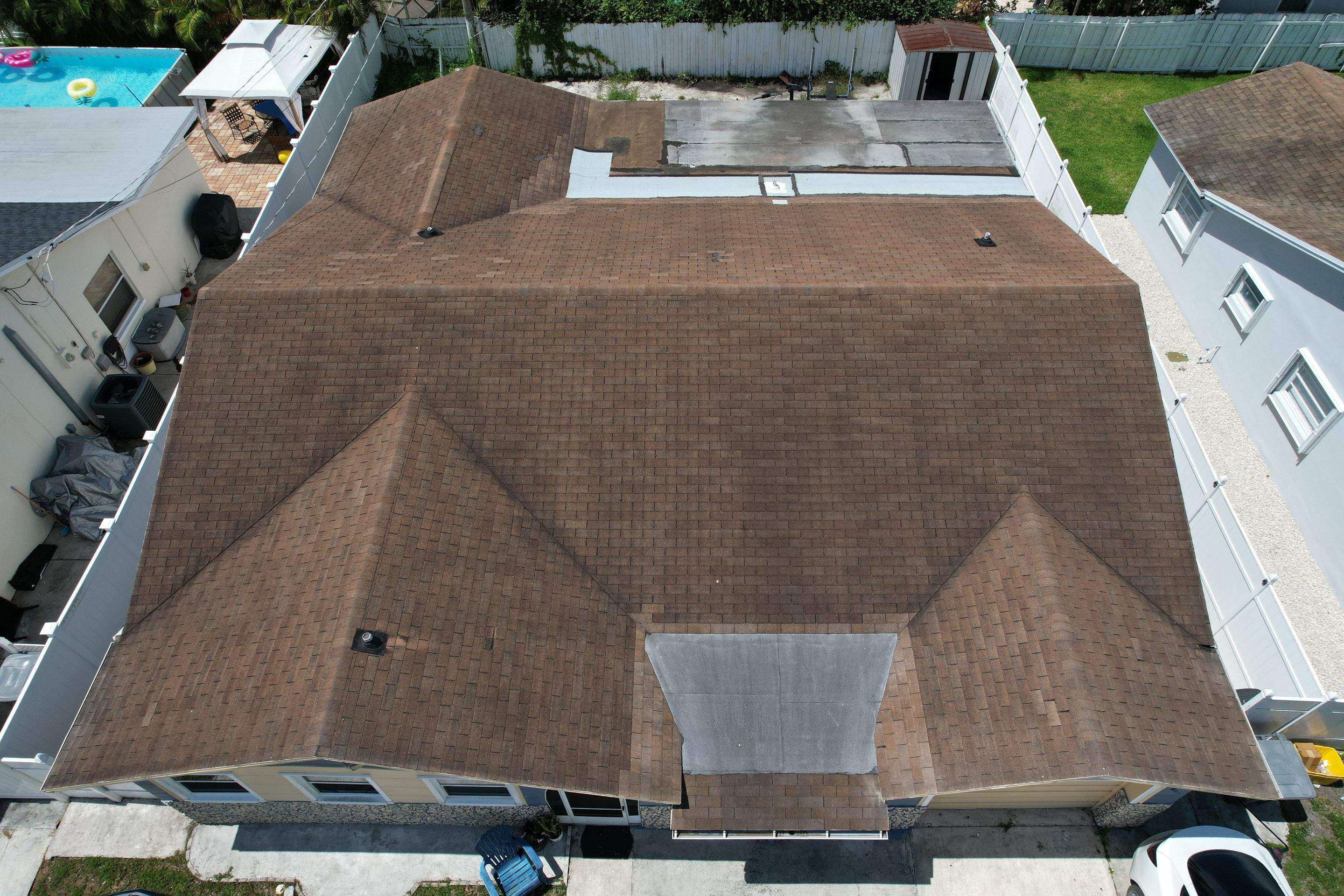 Shingles Roof in Boca Raton by Roofing Recovery