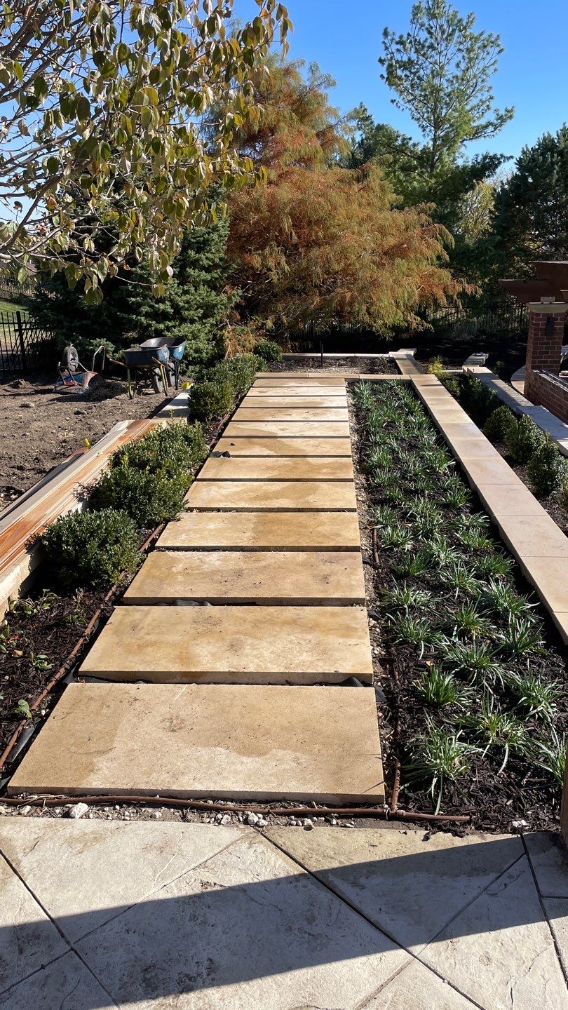 Landscape Bed Updates.  by New Horizon Landscapes