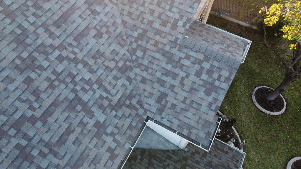 Driftwood - Owens Corning TruDefinition Duration by RoofsOnly.com