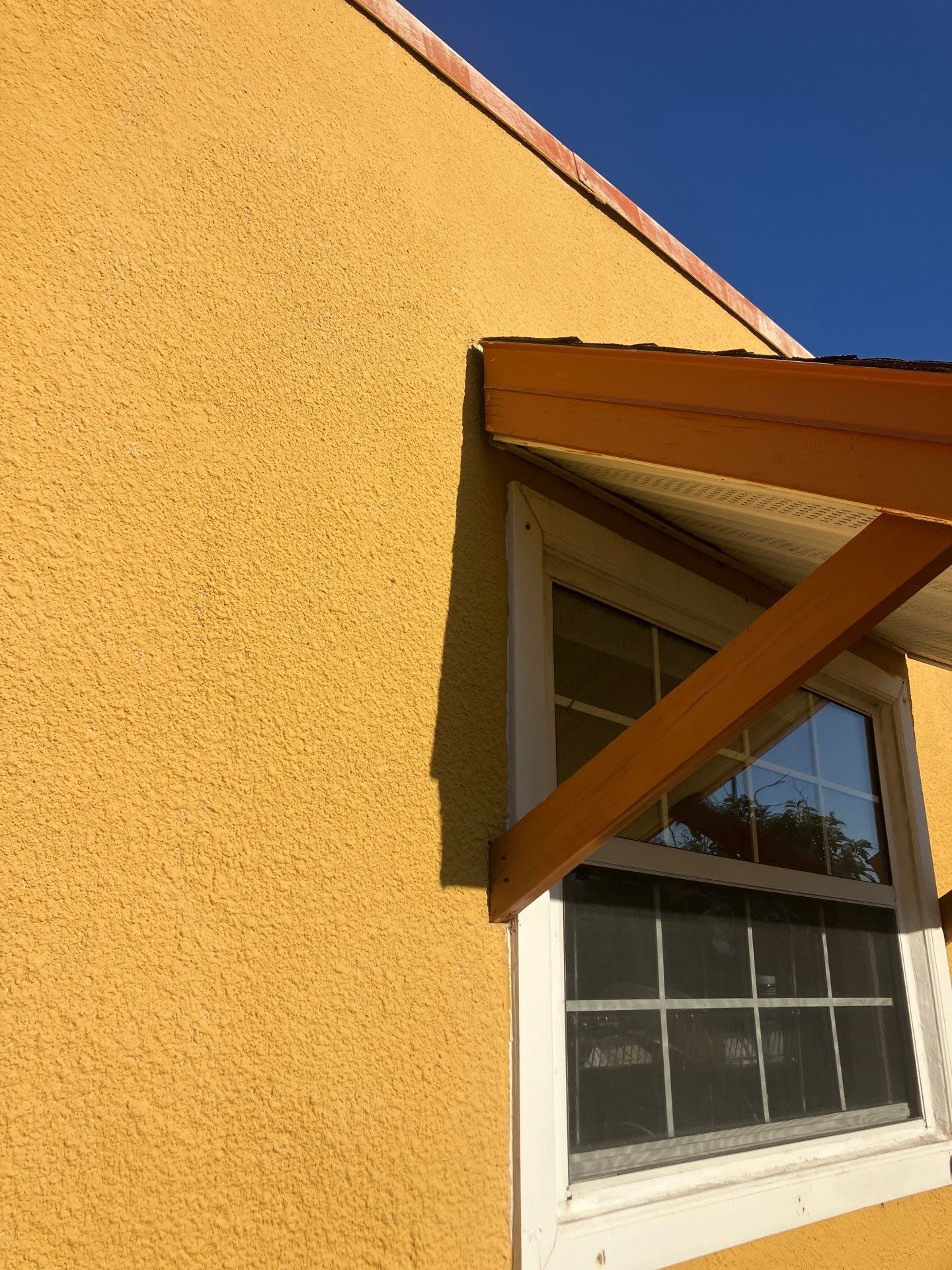 Project in Gulfport 33707 by Mitchell Roofing Company LLC 