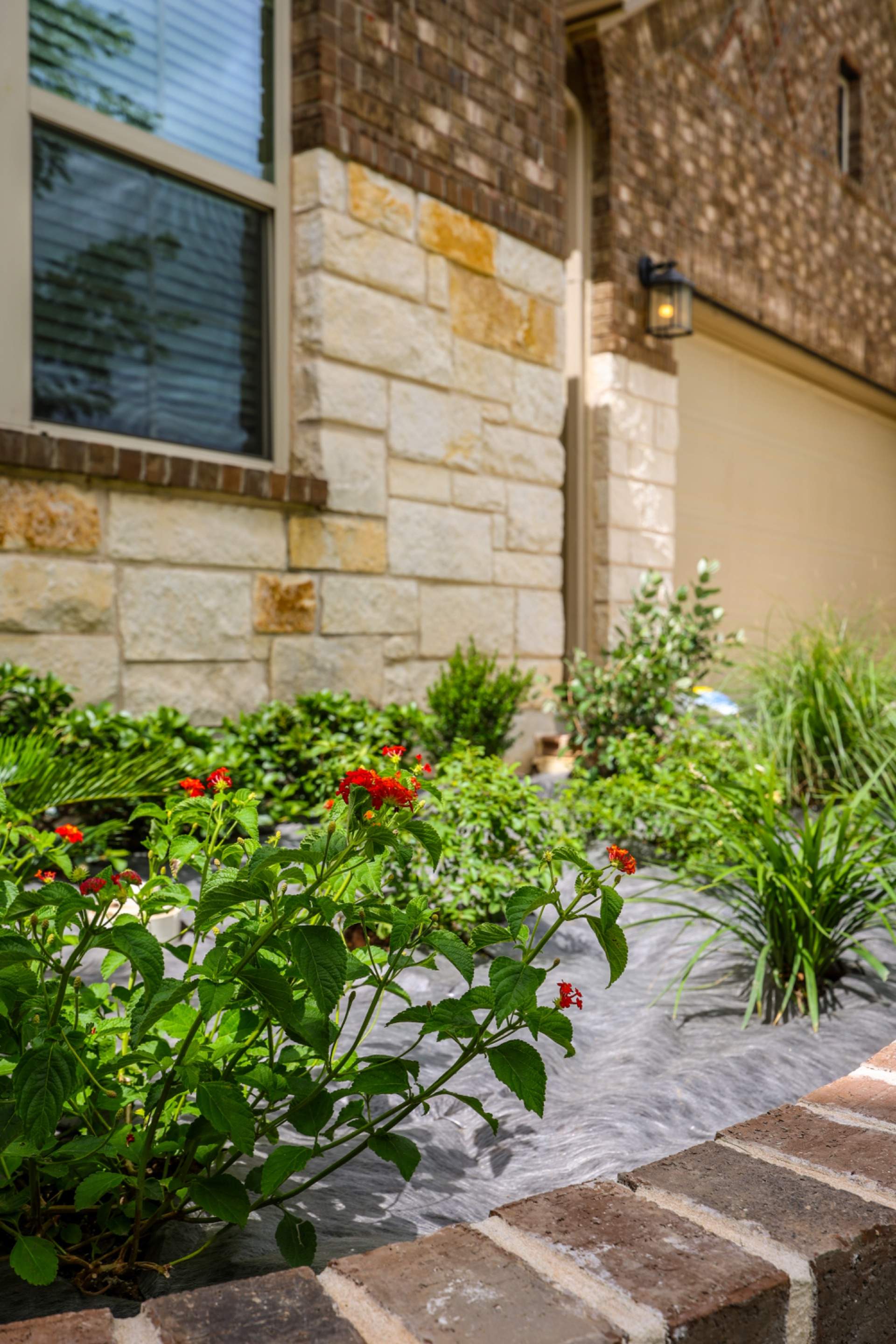 Wortham Oaks - San Antonio, TX by Hole In One Lawns, LLC