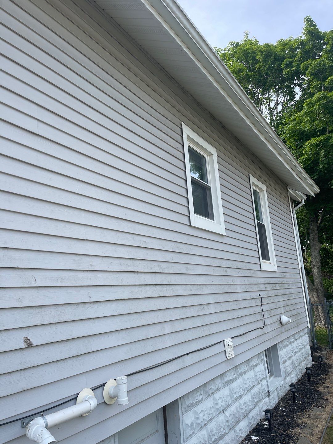 House Wash & Deck Cleaning by SJ Exterior