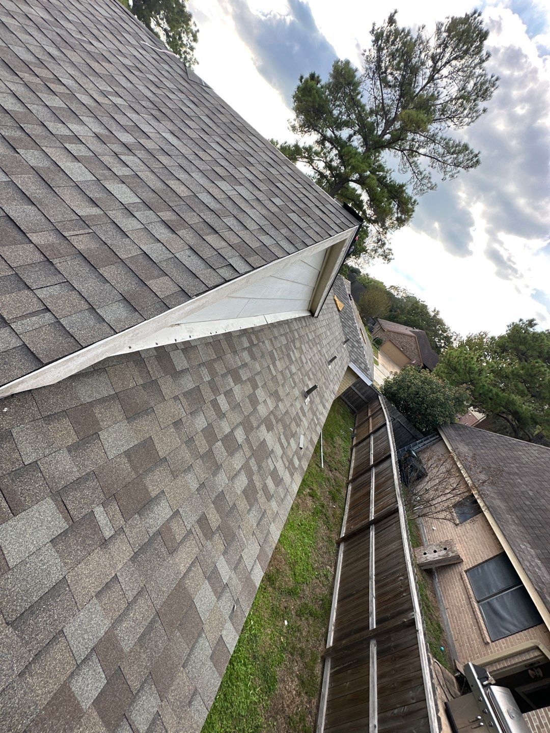Sugarland Roof Replacement by Roof Repair Company