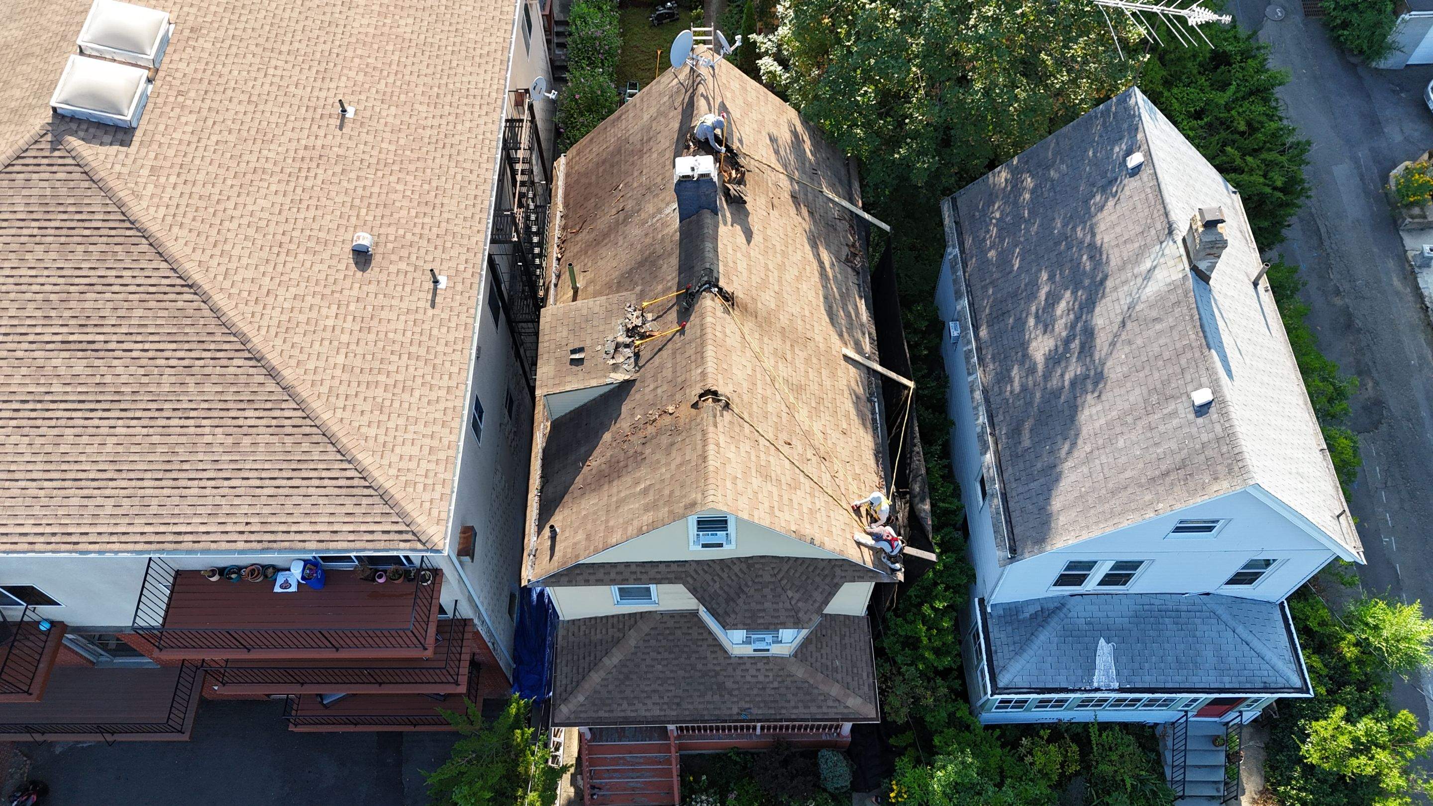 Project in Hastings-on-Hudson by The Energy Efficient Roofer & George's Seamless Gutters