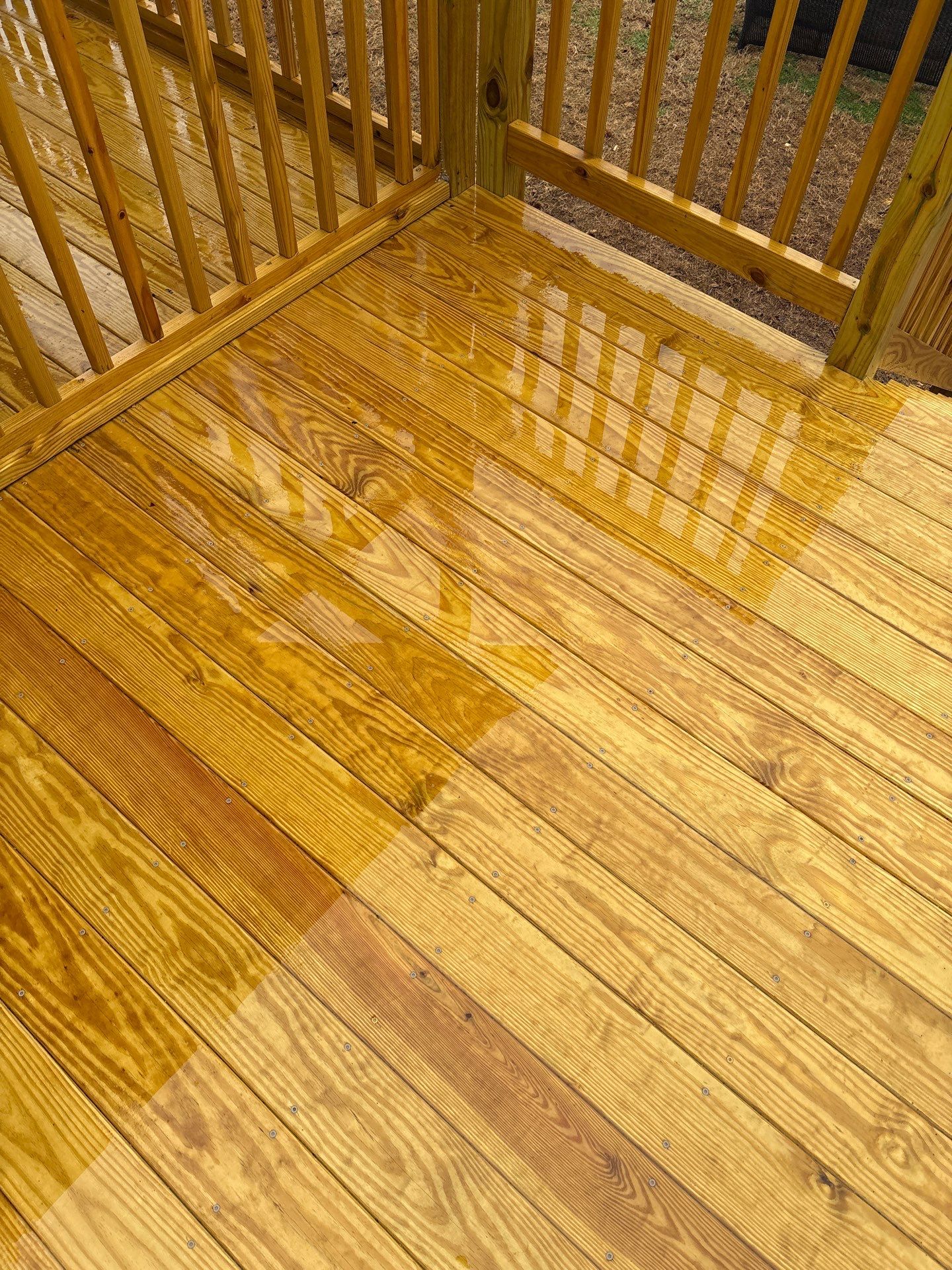 Wood Deck using Wood Sealant by DuraSeal
